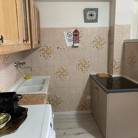 Flat With View E Garden Bed & Breakfast
