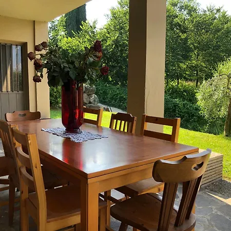Flat With View E Garden 3*