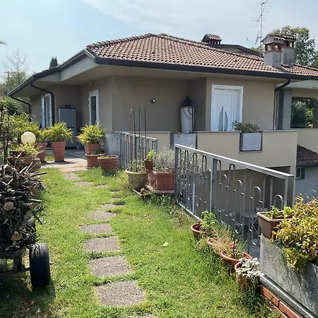 Flat With View E Garden 4* Soiano Del Lago